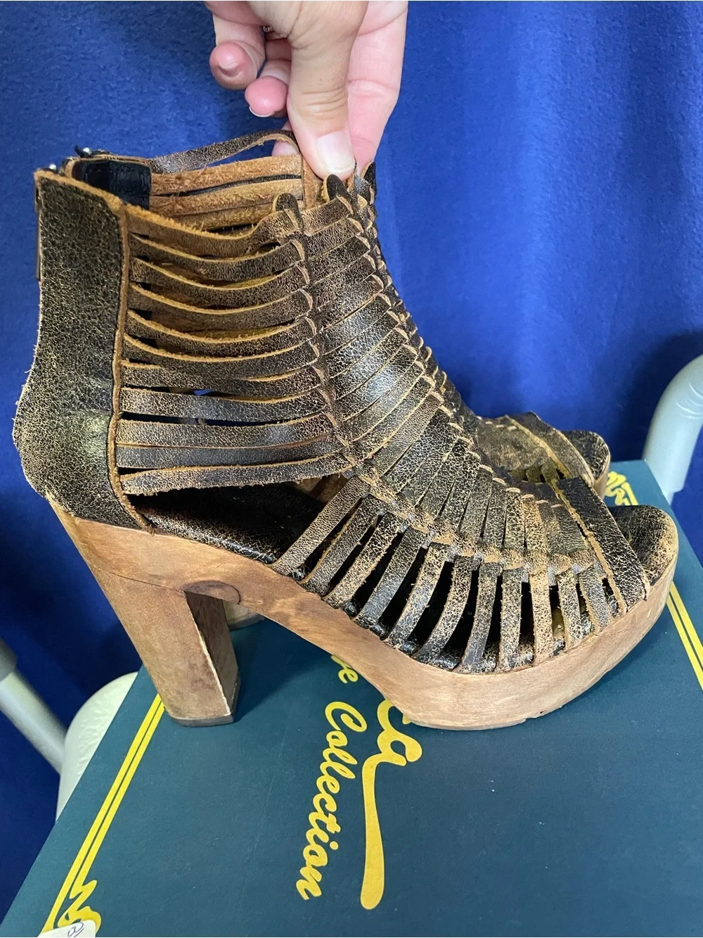 Sbicca Brown Strappy Open-Toe Platform Heels